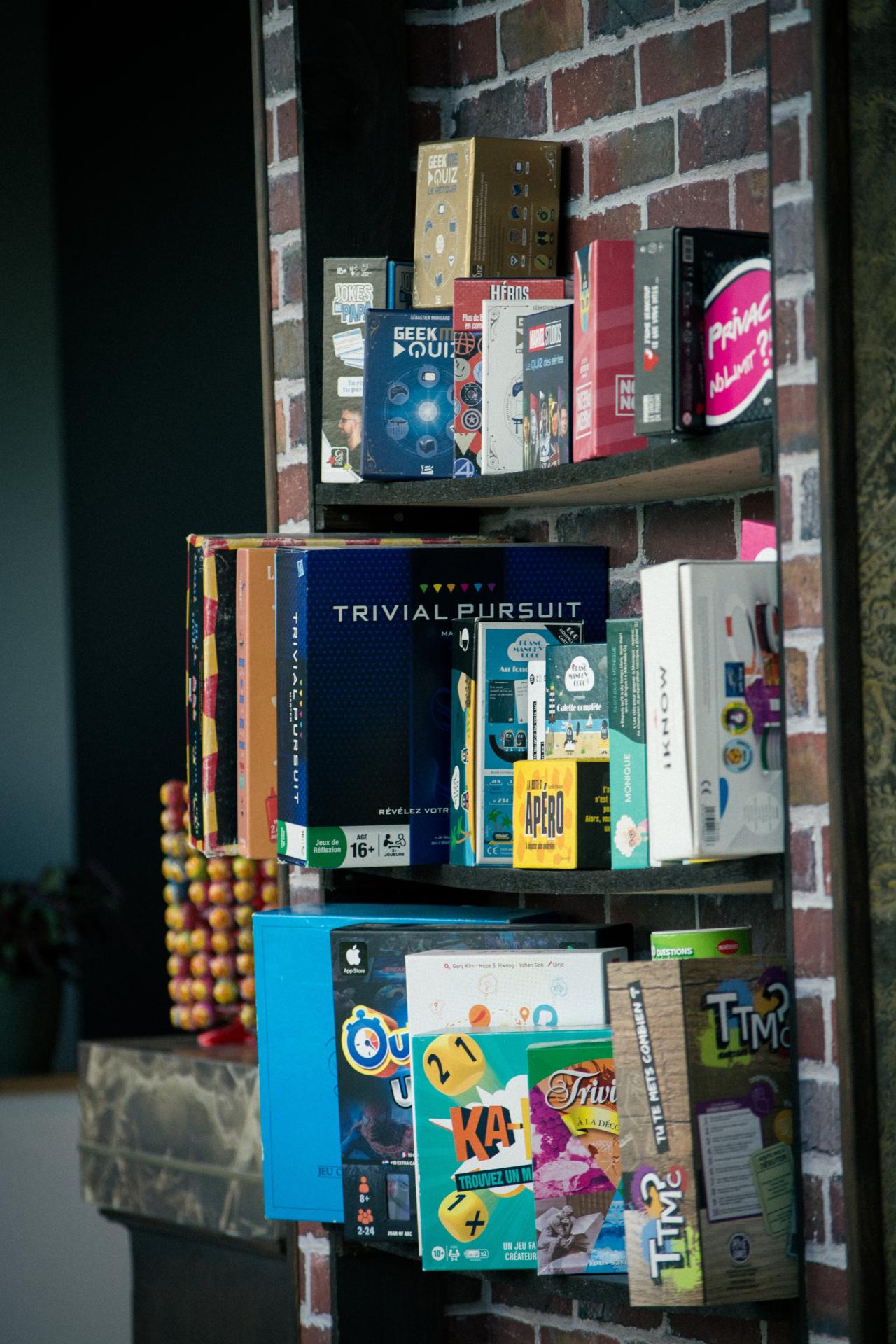 Etagère de jeux de société